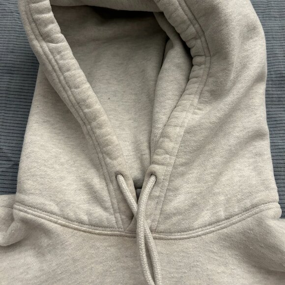 Aritzia Tna Cozy Fleece Boyfriend Hoodie - Picture 6 of 13